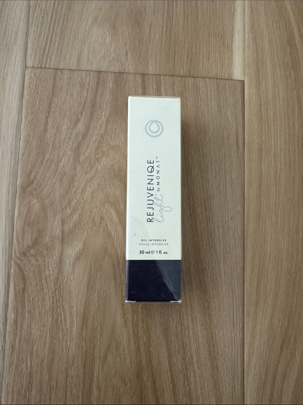 MONAT Rejuvenique Light Oil Intensive 1oz 30ml SEALED Full Size Hair Skin